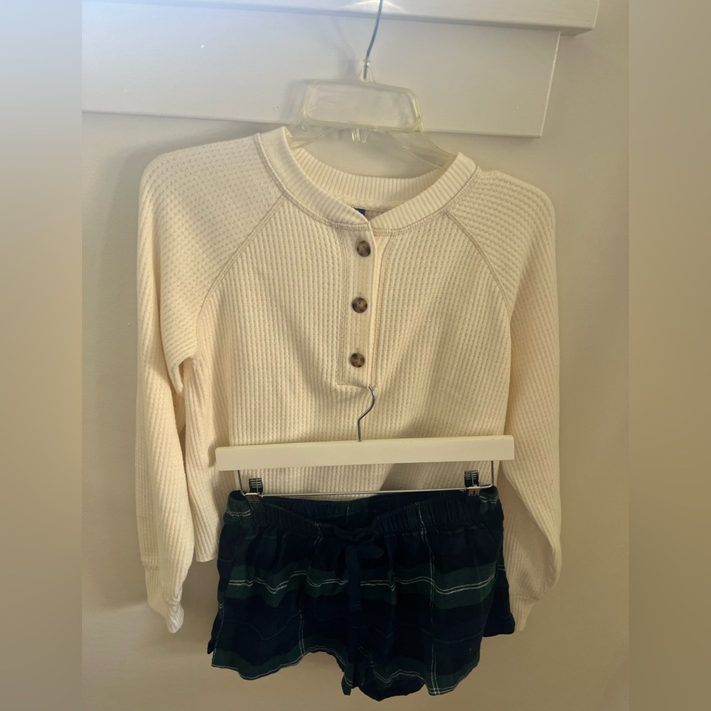 Old Navy Girls Pajama Set